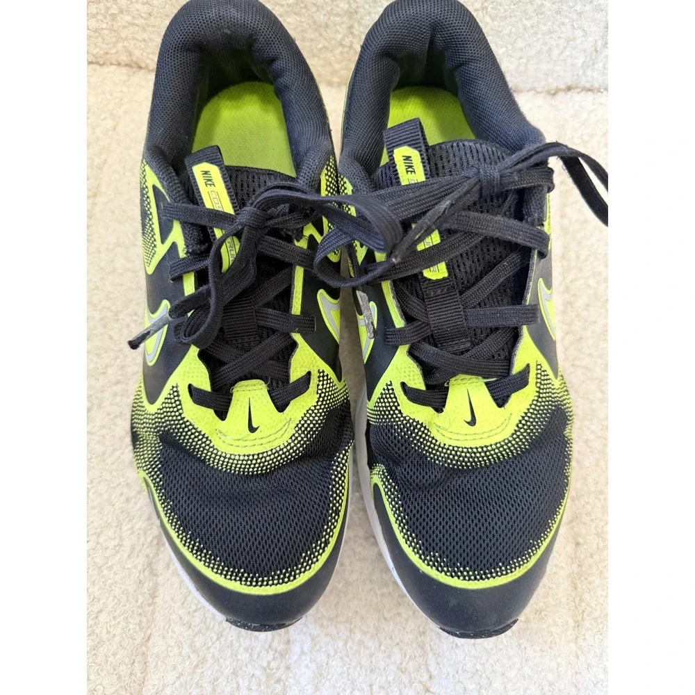 Nike Star Runner 3 GS Black Neon Volt Kids Running Shoes Size 4.5Y